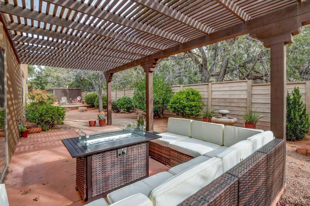 Villa Sedona Retreat W/ Tesla Mobile Charger Exterior foto